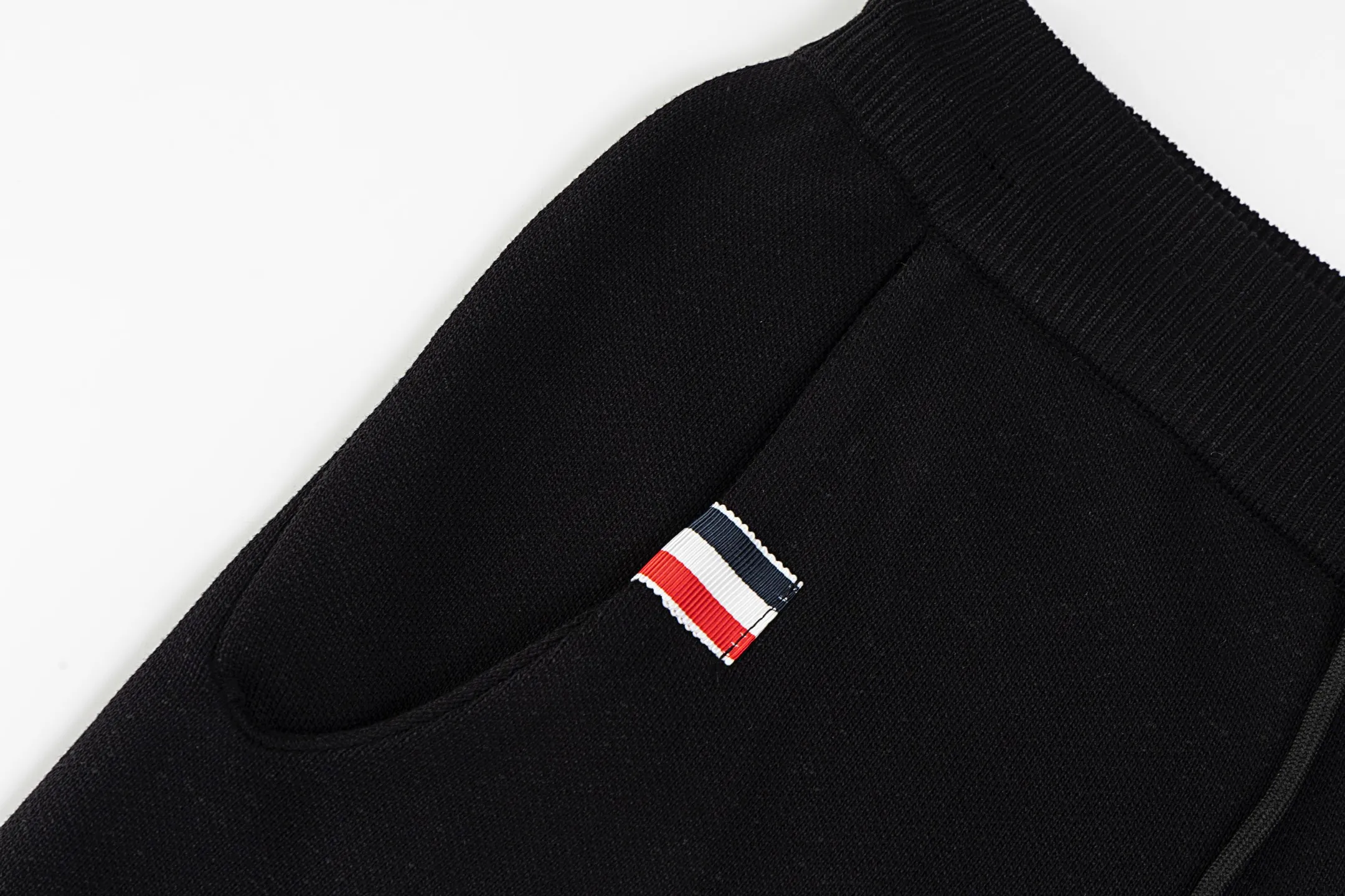 Thom Browne ➡️ ， Retro Same Style Versatile : Black Size：M-2XL